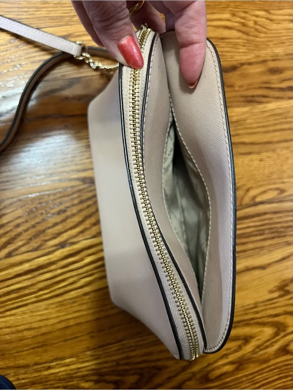 Michael Kors Light Pink Crossbody with Gold Hardware
